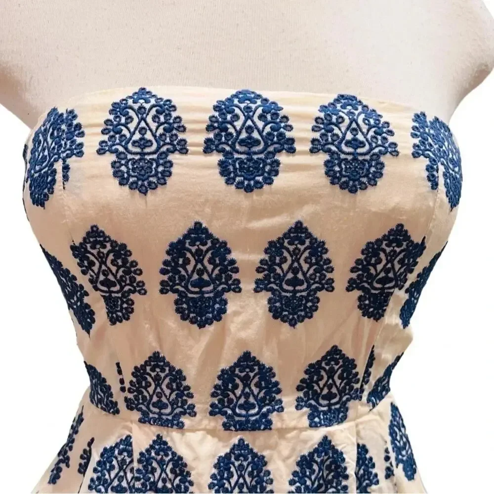 J. CREW FILIGREE-EMBROIDERED-STRAPLESS BEACH DRESS IVORY/BLUE SIZE 2